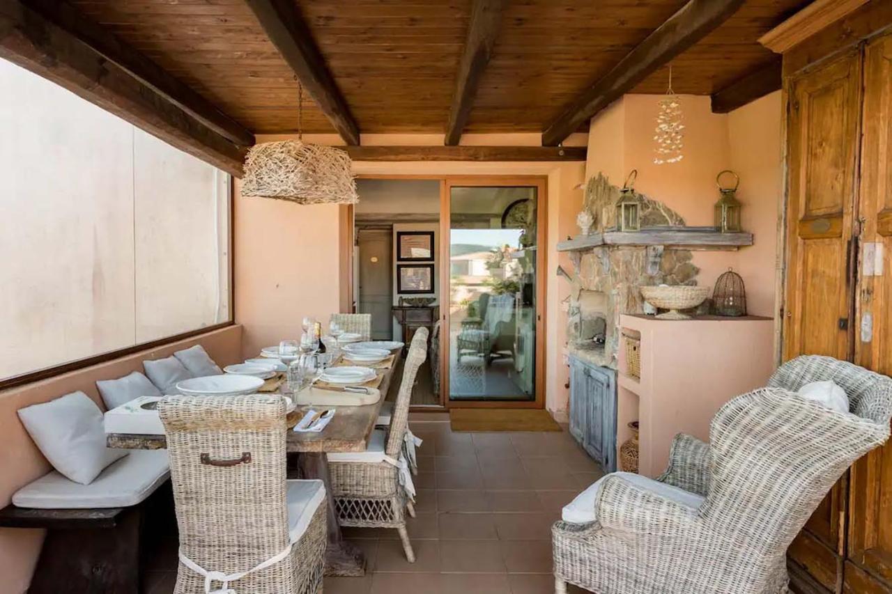 Romantico Appartamento Vista Mare Porto Pozzo Exteriör bild